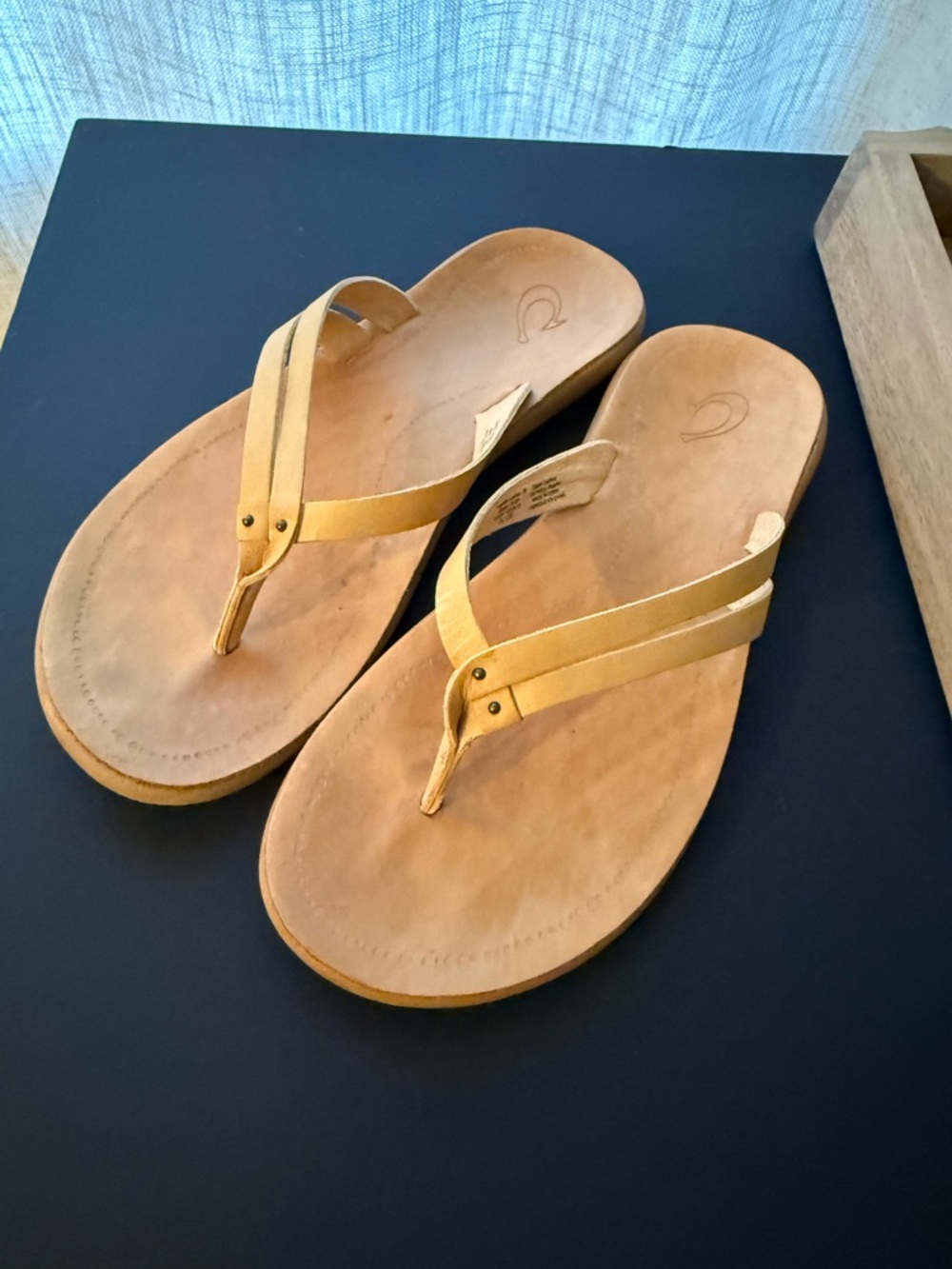 OluKai Women's Tan Leather Sandals